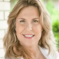 Meet Dr. Lynn Buchanan